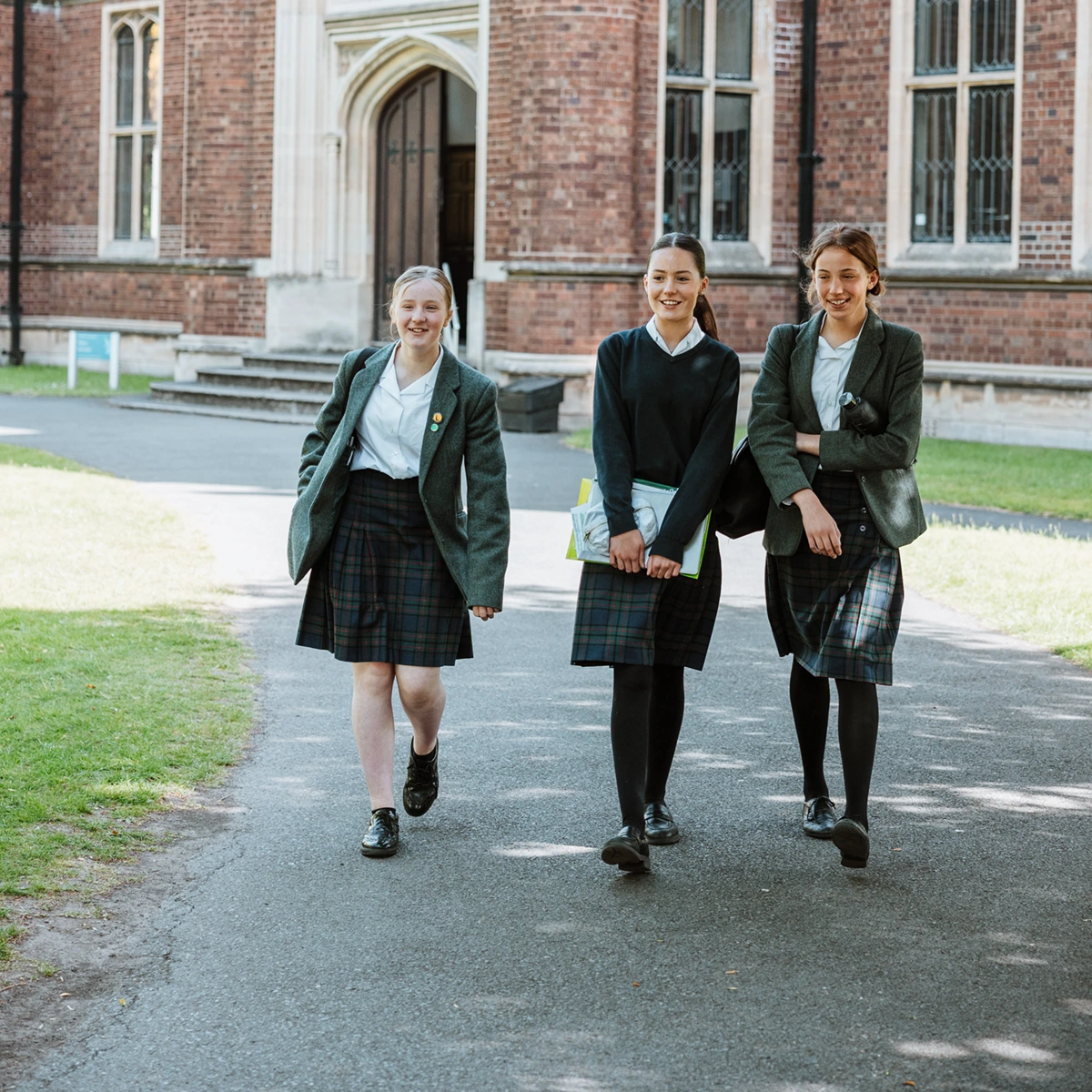 Three Lancaster girls